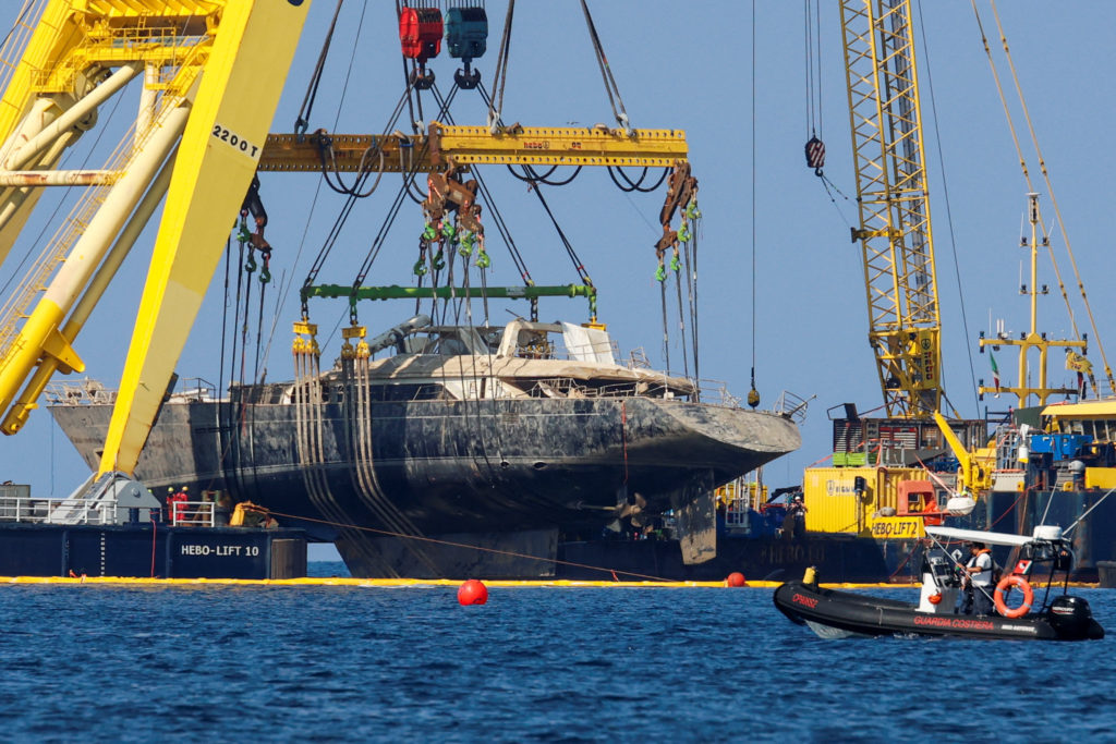 Supersyacht Sunken rose from the waters outside Sicily while crews full rescue operation