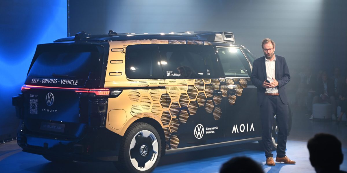 Volkswagen reveals robotaxi intended for Uber fleet in Los Angeles and the first 500 will be submitted next year