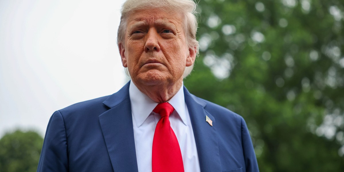 Thousands of government -rested workers are flooding a reduced labor market