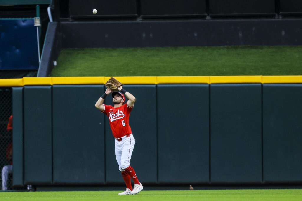 Reds show Garrett Hampson for command