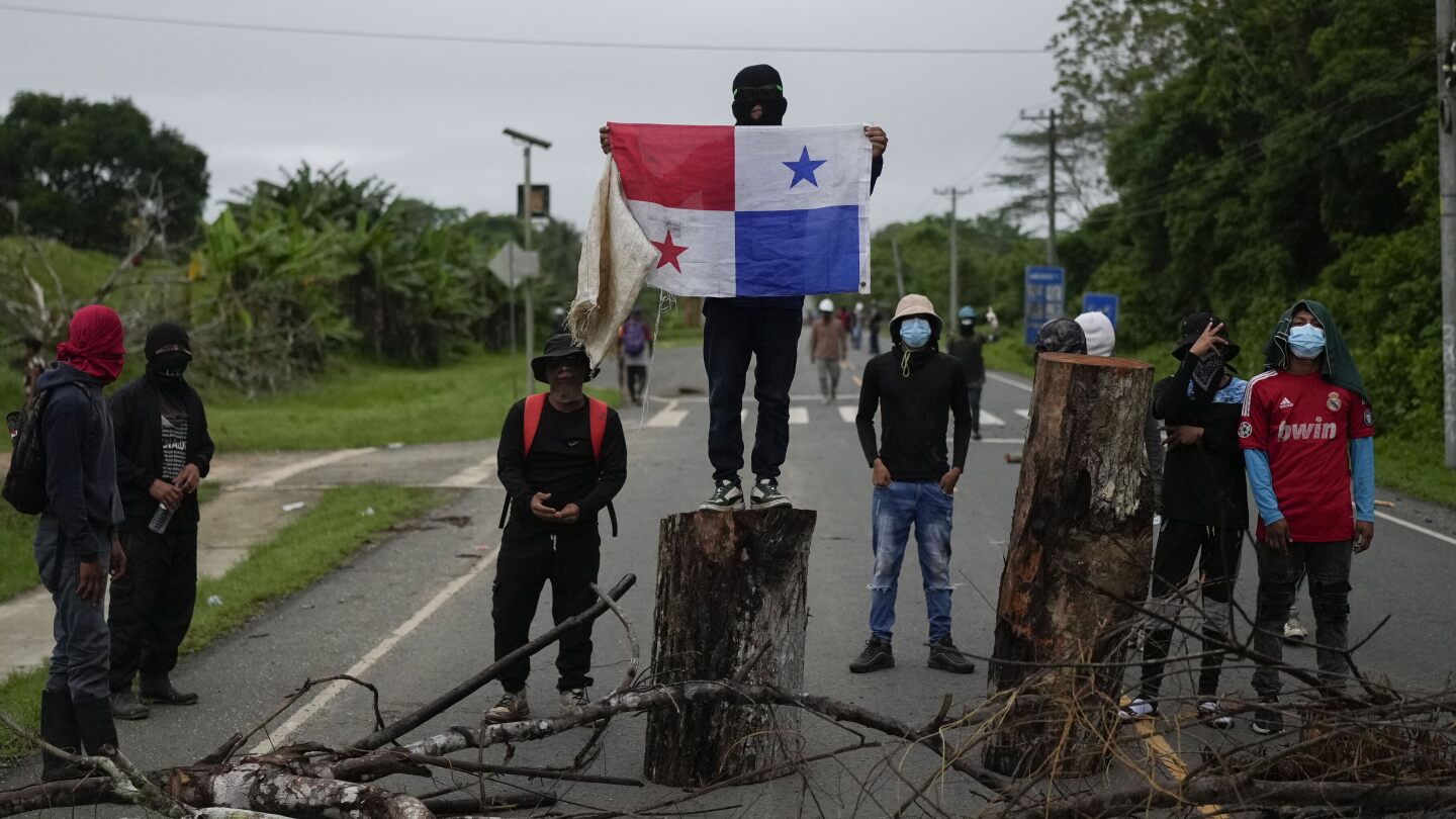 Panama suspends constitutional defenses in the northwest after destructive protests
